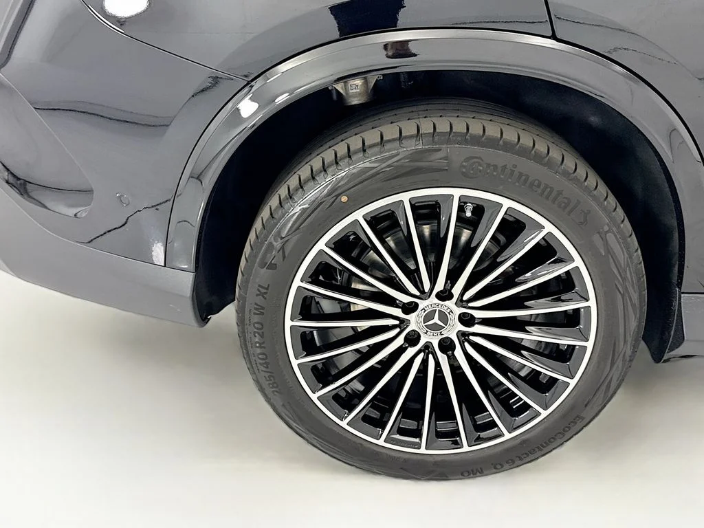 New 2026 Black Mercedes-Benz GLC 300 Coupe image 32