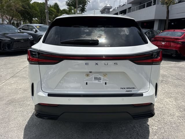 2025 Lexus NX Hybrid 350h - Photo 24