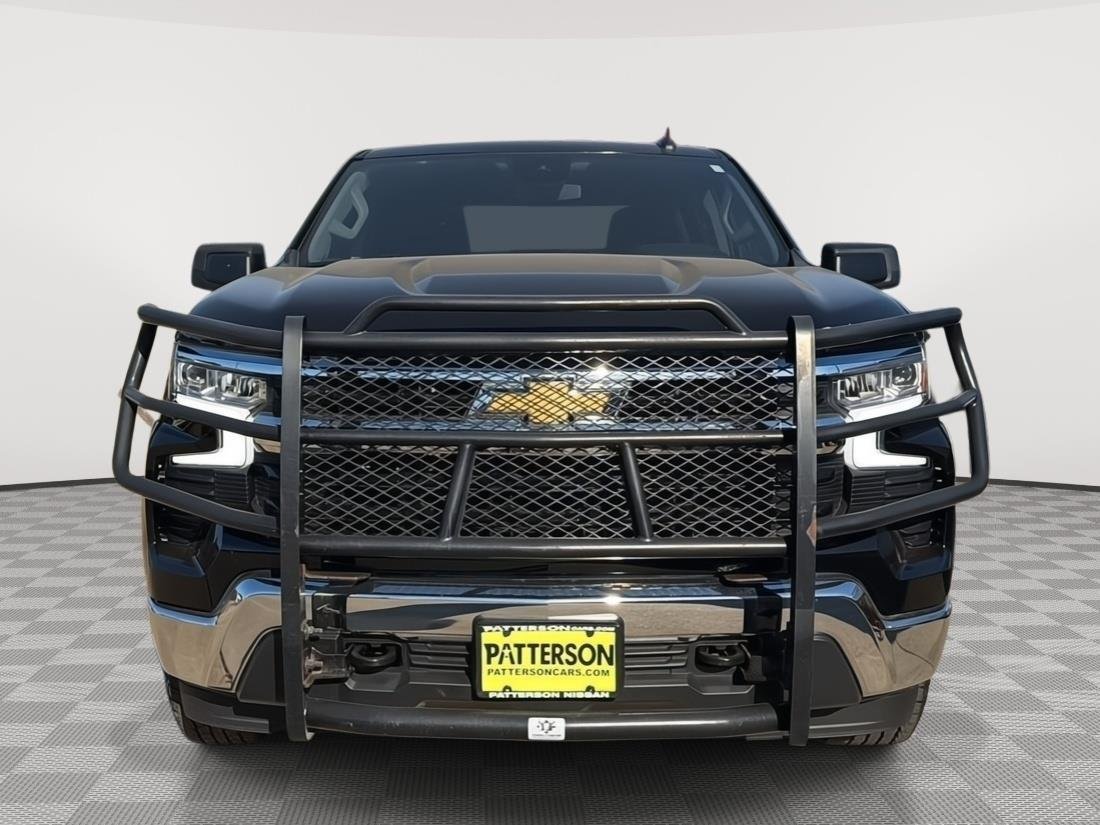 Used 2022 Black Chevrolet LT image 2