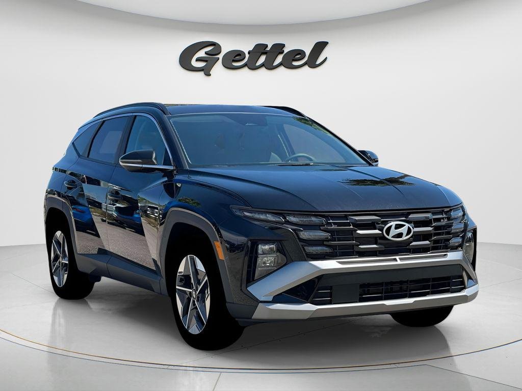 New 2026 Black Hyundai SEL Premium FWD image 23