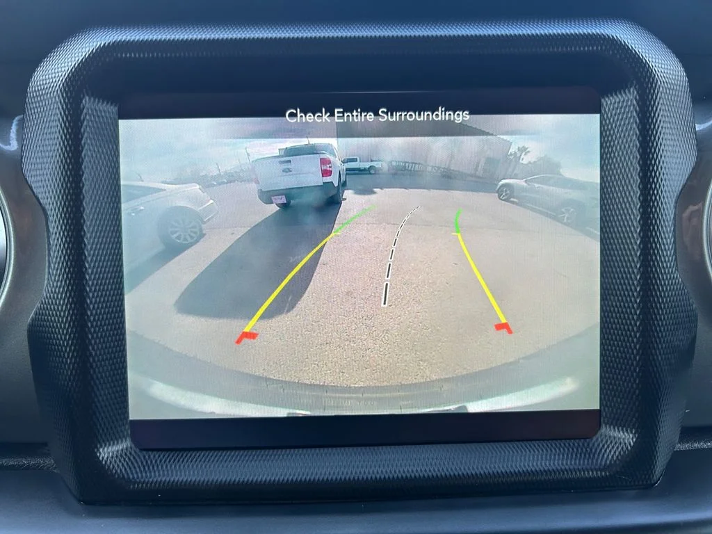 Used 2021 Gray Jeep Unlimited Sahara image 26