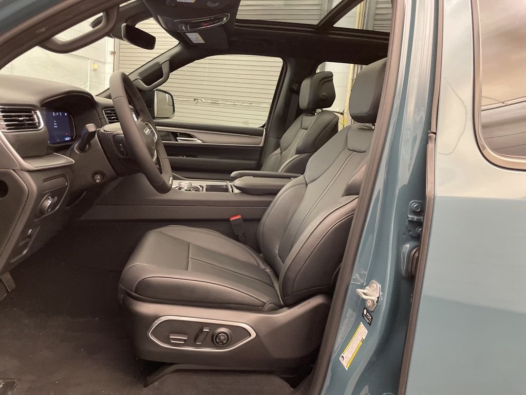New 2026 Steel Blue Jeep Limited Altitude image 19