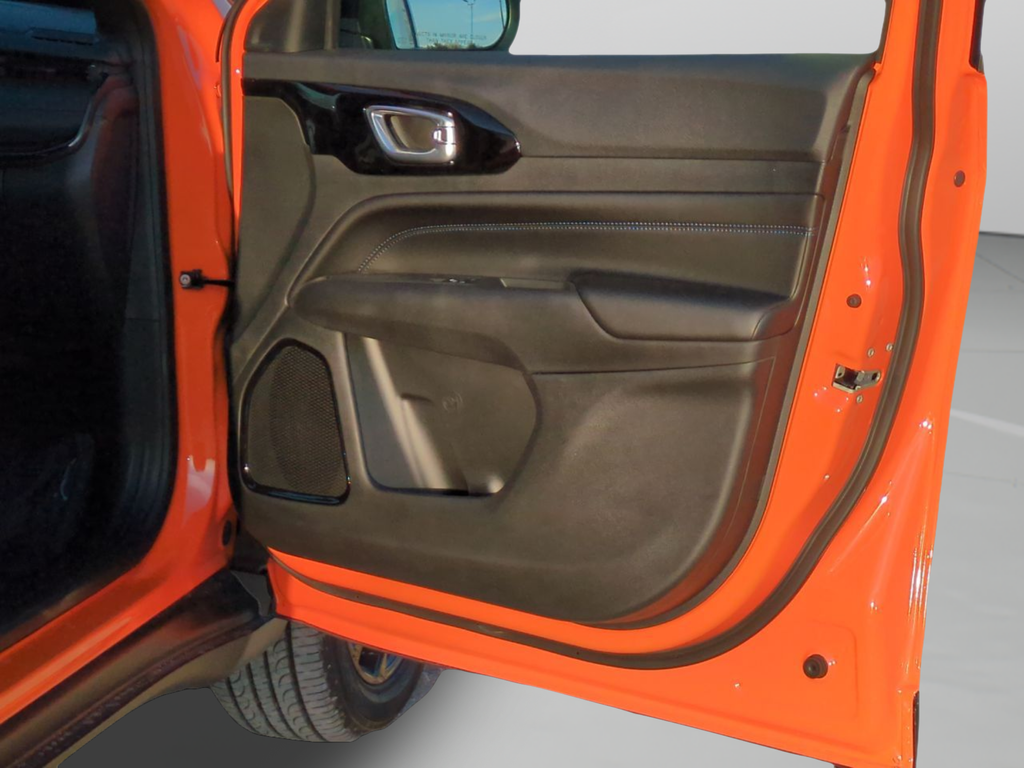 New 2026 Joose (DISC) Jeep Latitude image 39