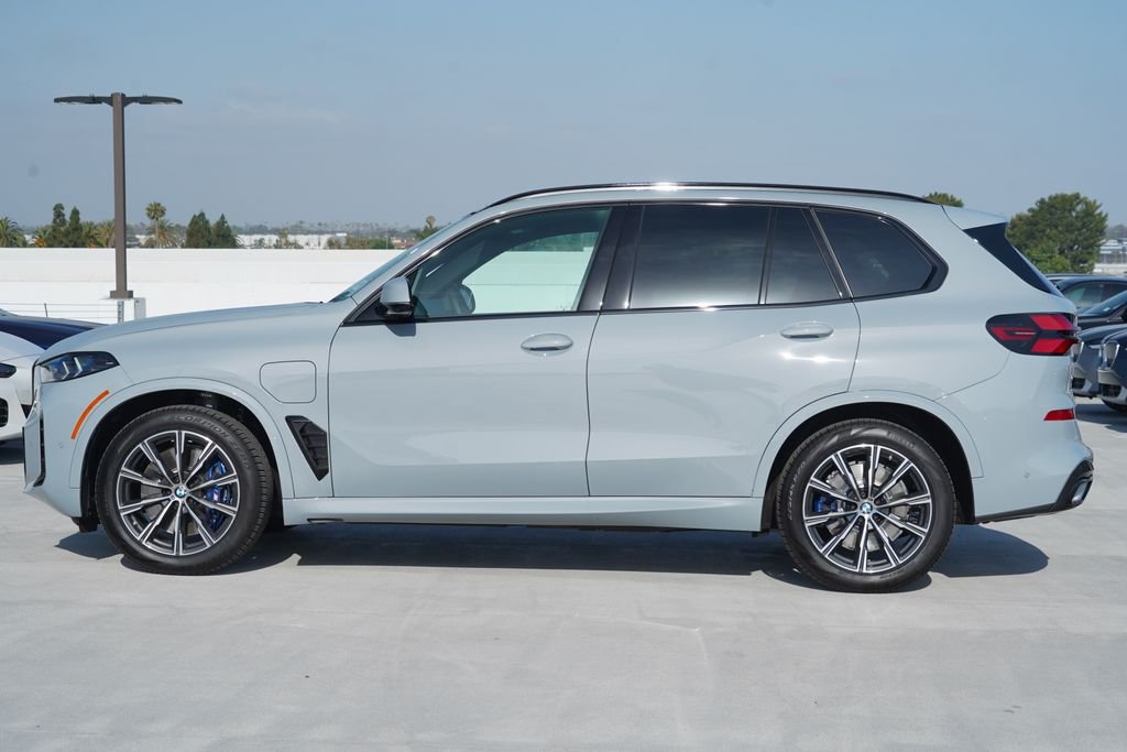 New 2026 Brooklyn Grey Metallic BMW xDrive50e image 4