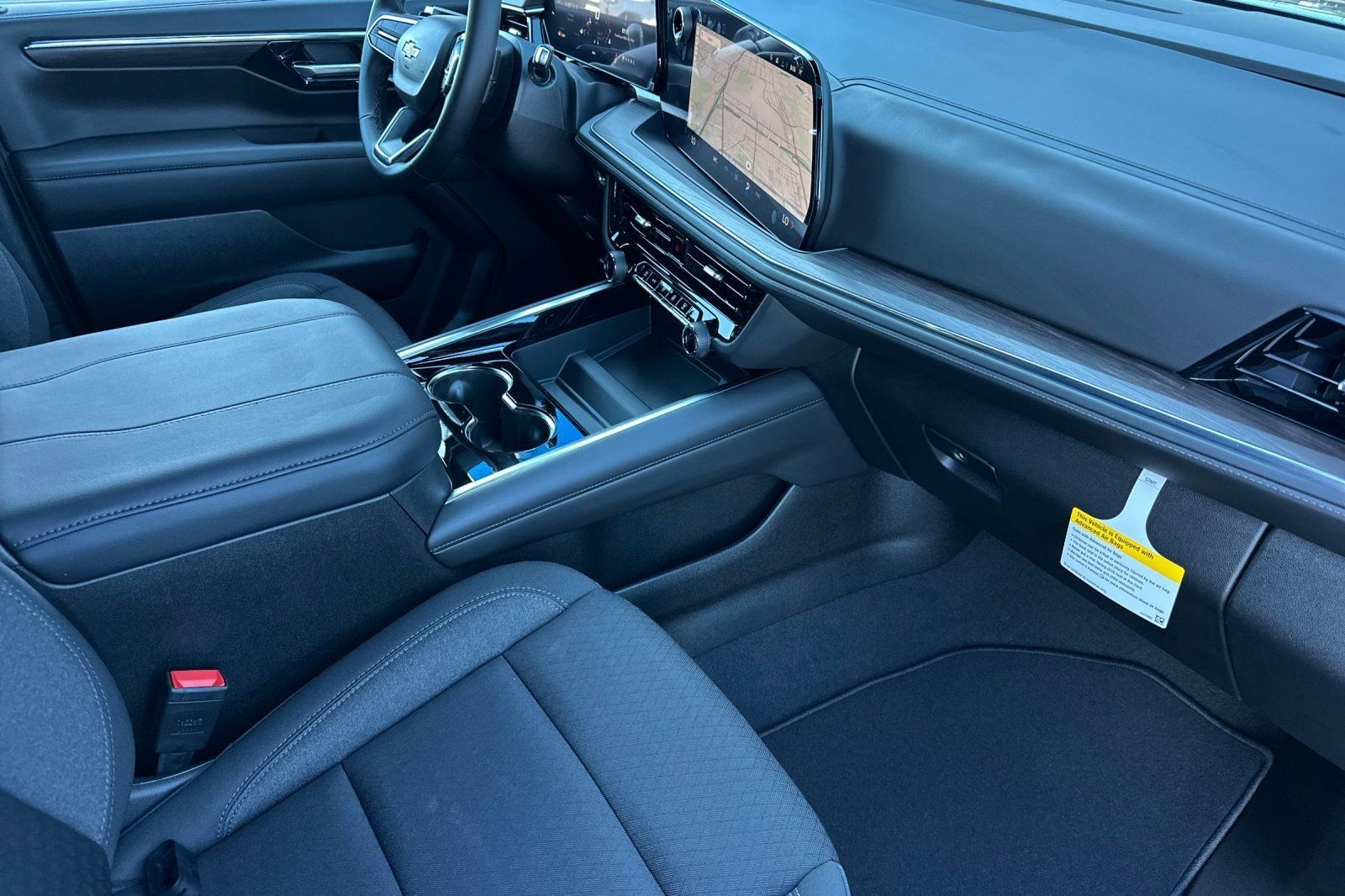 2026 Chevrolet Suburban LS - Photo 16