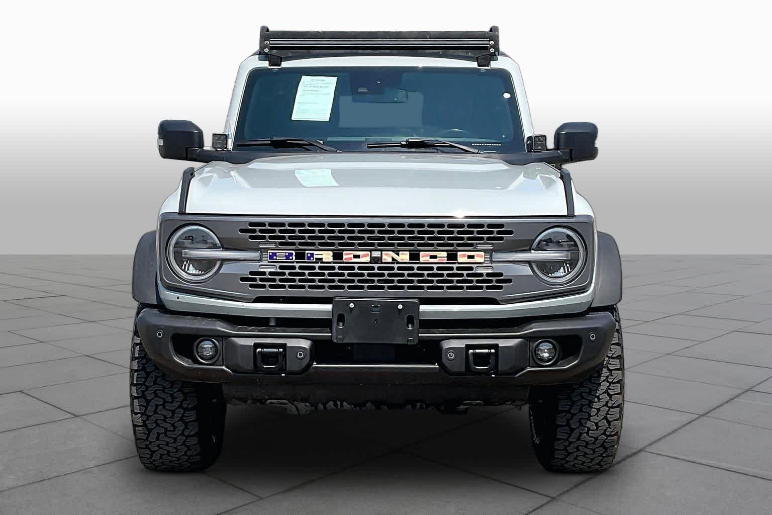 Used 2023 Cactus Gray Ford Badlands image 4
