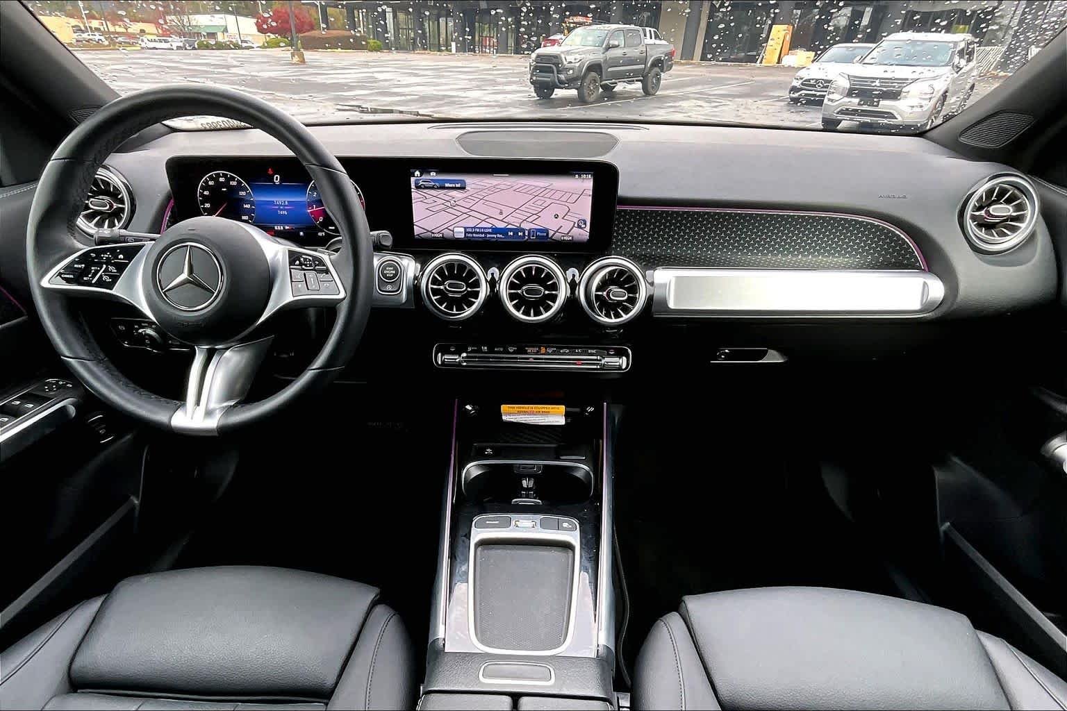 Used 2025 Night Black Mercedes-Benz GLB 250 image 16