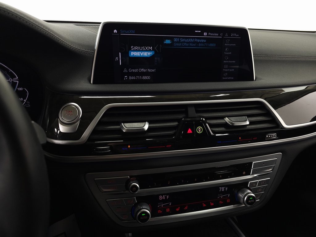 2020 BMW 745E - Image 24