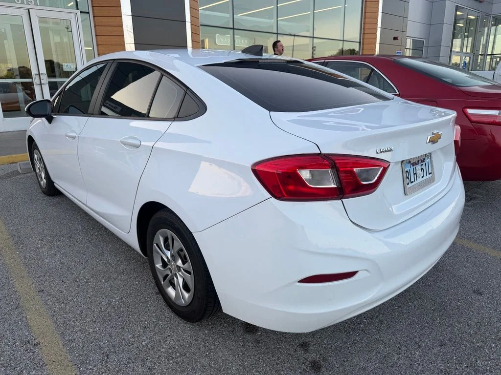 Used 2019 White Chevrolet LS image 4