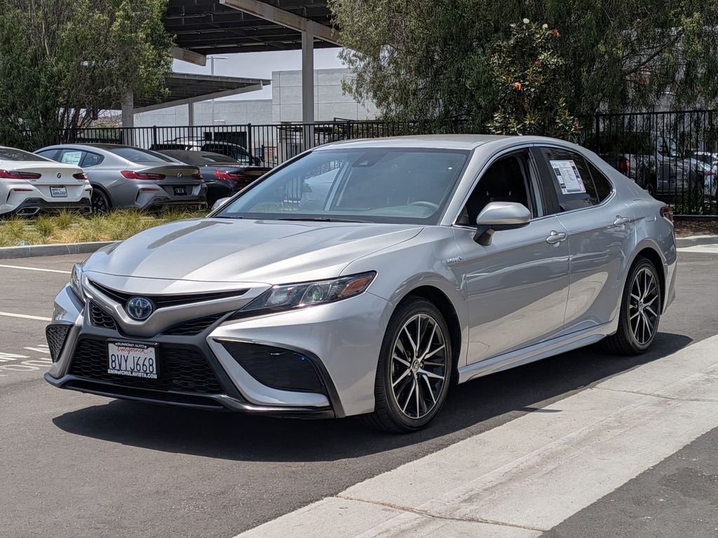 Used 2021 Silver Toyota SE image 2