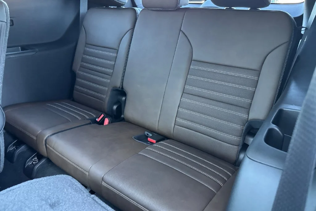 2027 GMC Acadia Denali Ultimate - Photo 12