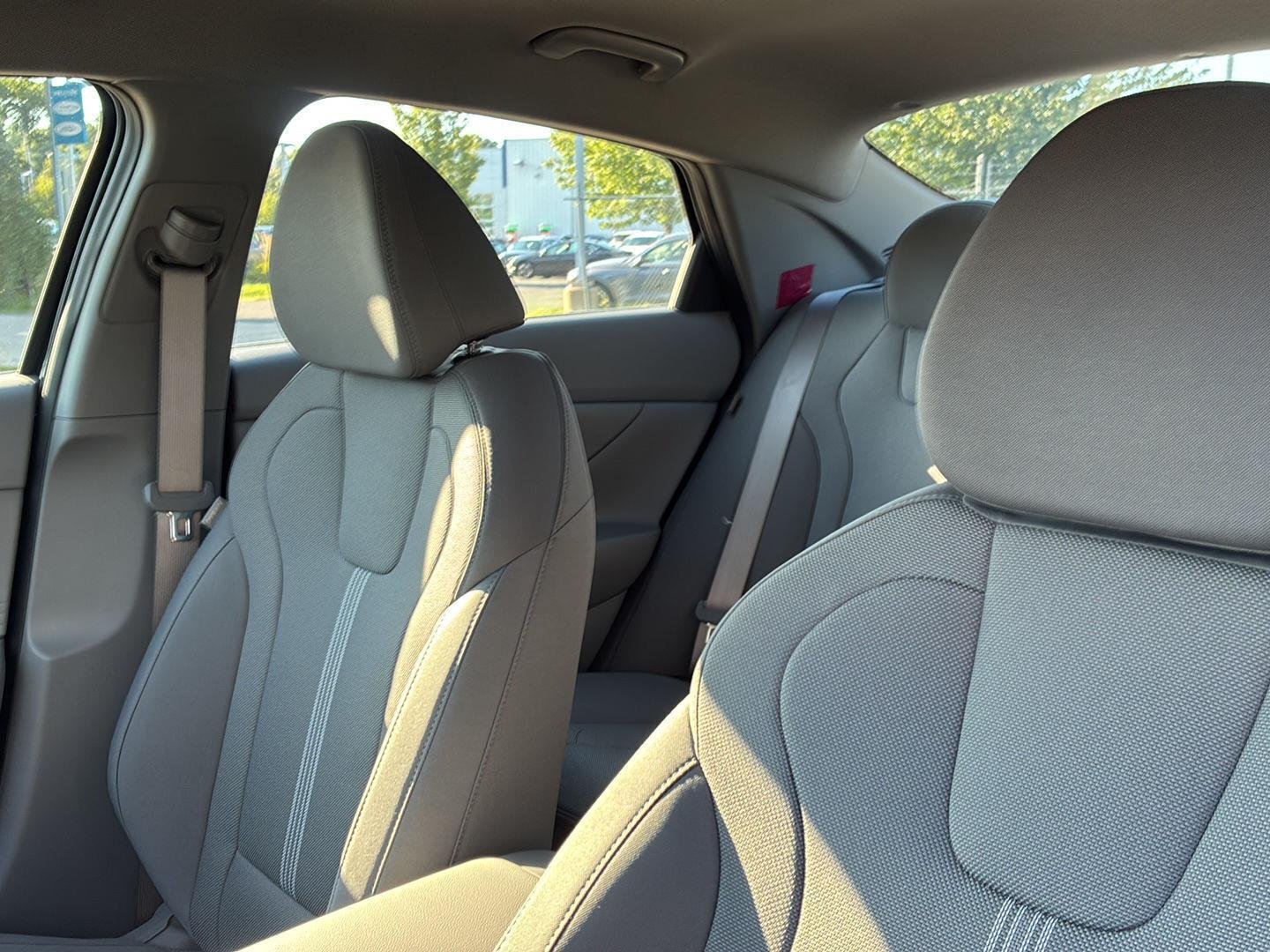 Used 2026 Abyss Black Hyundai SE image 30