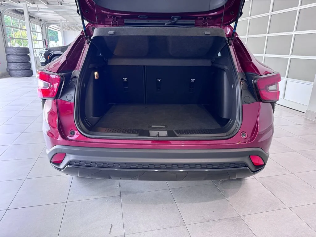 2024 Chevrolet Trax RS - Photo 7
