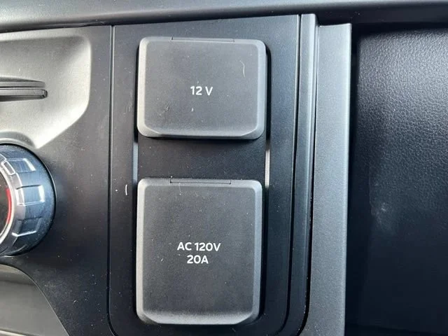 Used 2024 Gray Ford XLT image 34
