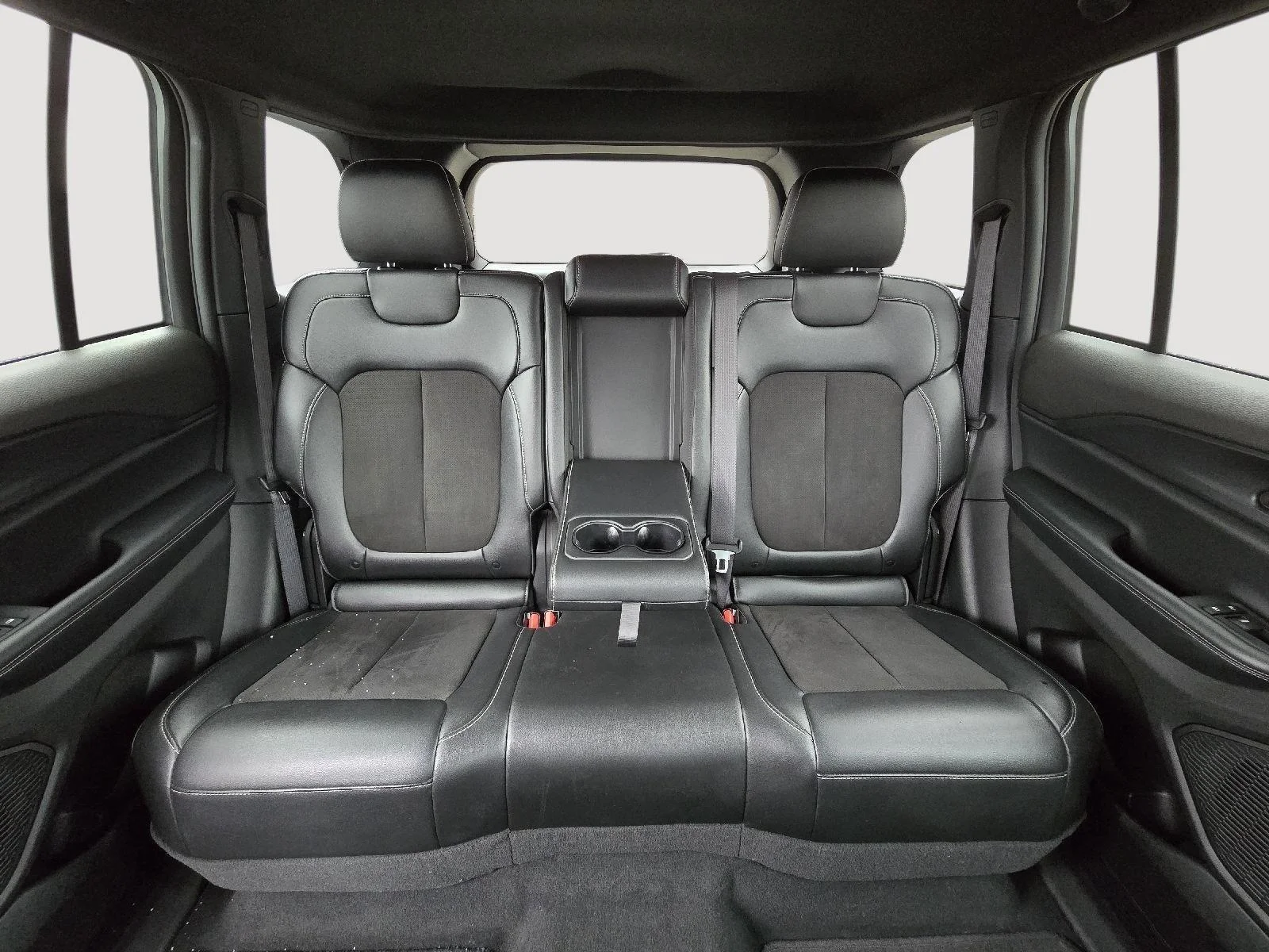 2024 Jeep Grand Cherokee Altitude - Photo 25