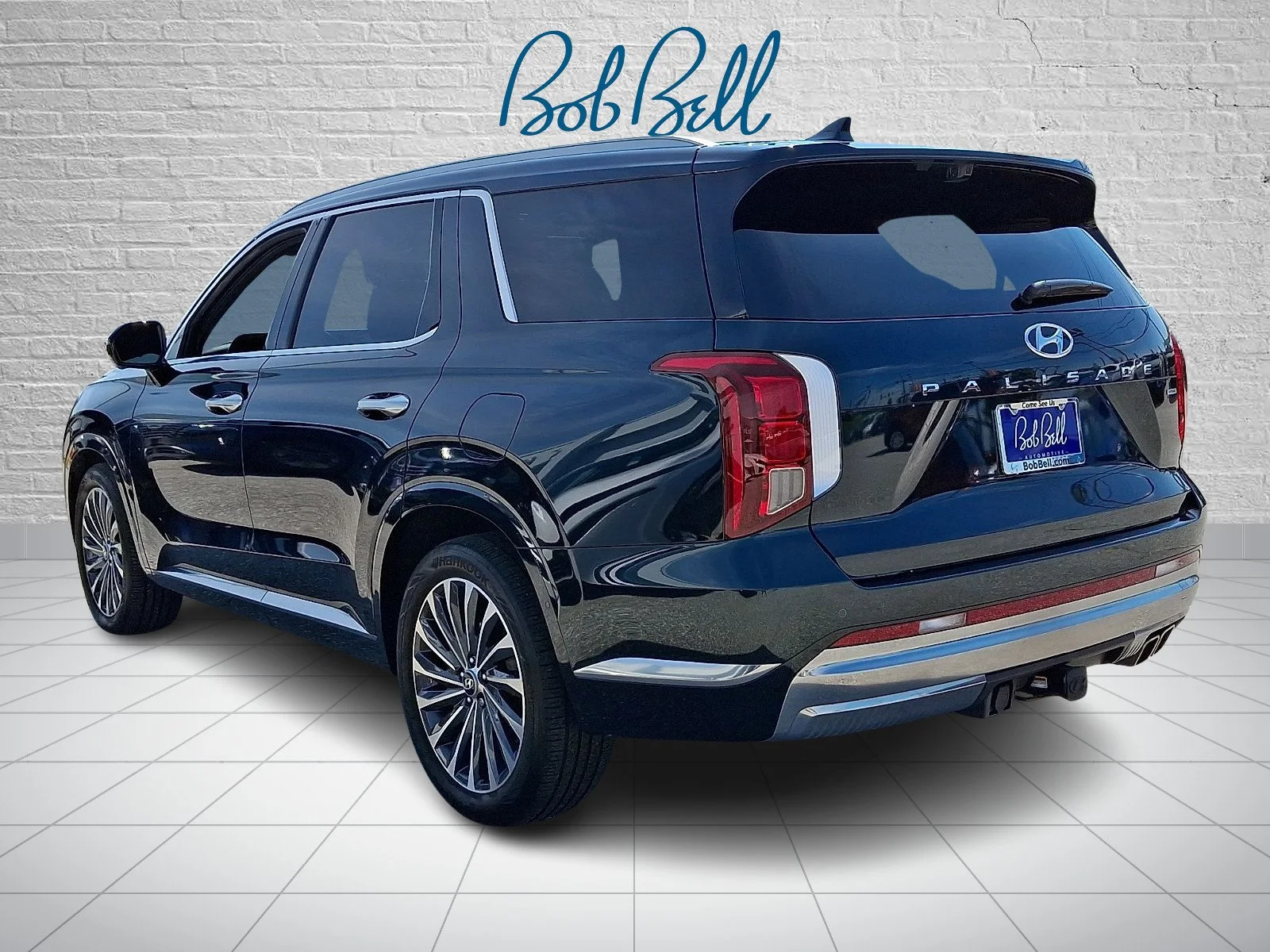 Used 2025 Emerald Hyundai Calligraphy image 4