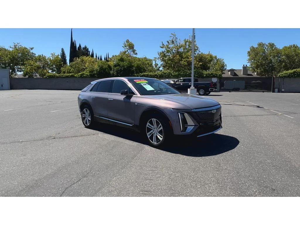 Used 2024 Cadillac LYRIQ Tech with VIN 1GYKPMRK6RZ120999 for sale in Oakdale, CA