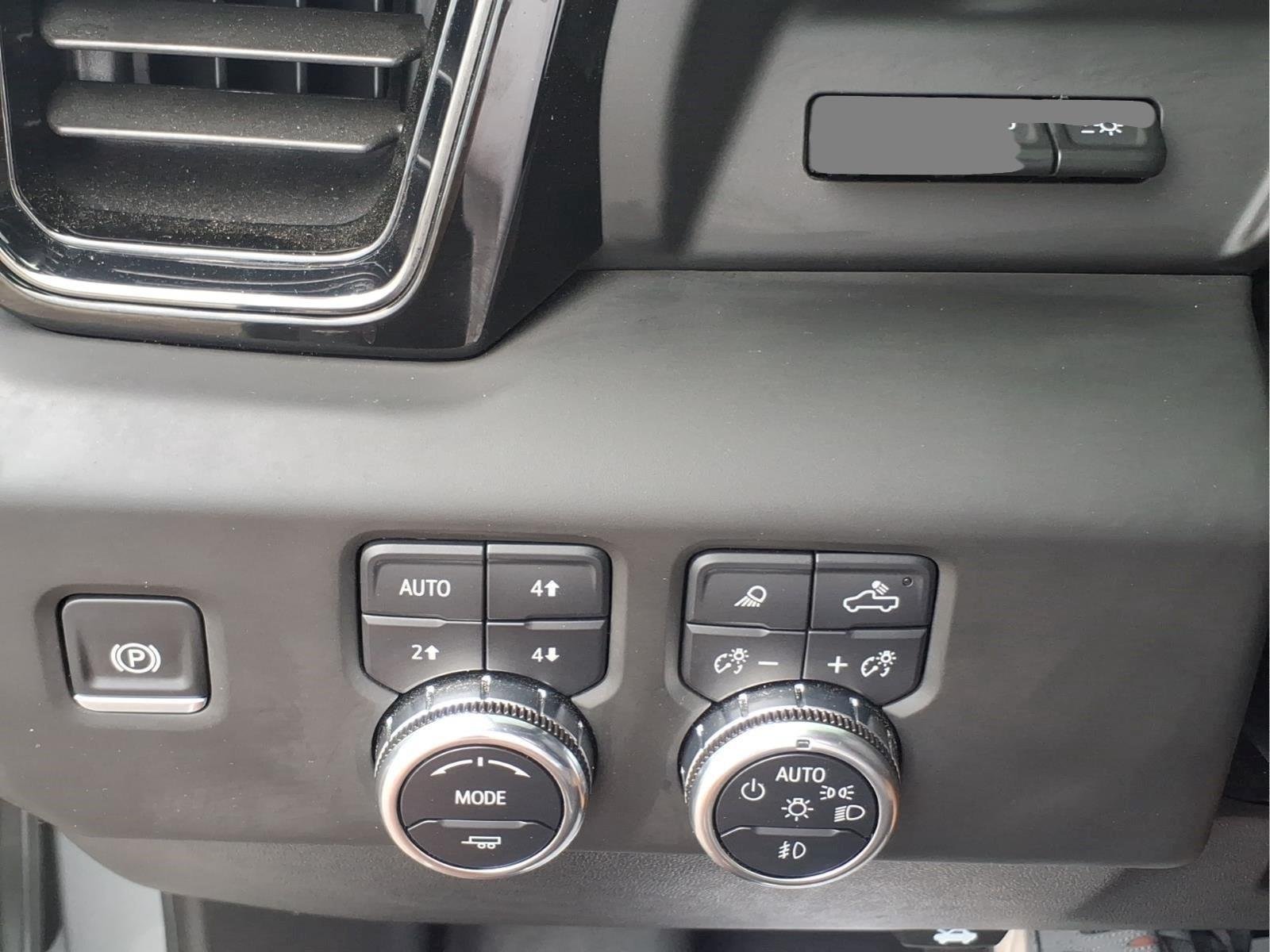 Certified Used 2025 Sterling Metallic GMC AT4X image 19