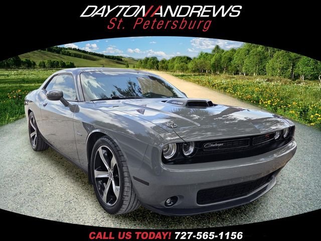 2017 Dodge Challenger R/T Shaker
