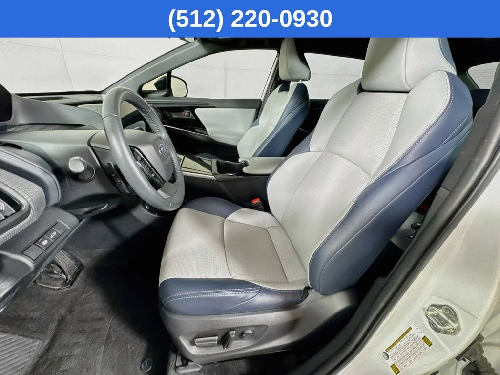 Used 2023 White Subaru Touring image 26