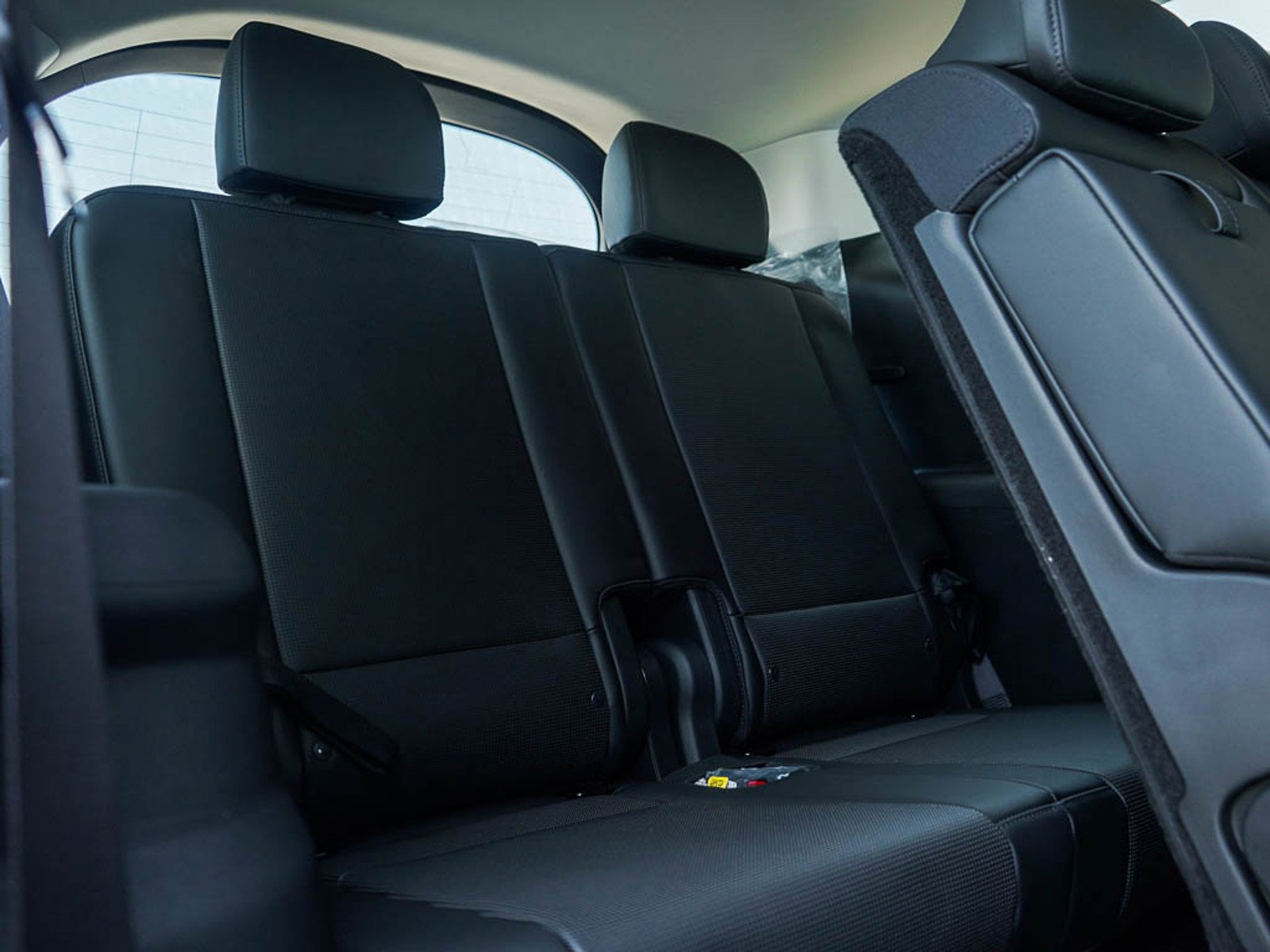 2026 Hyundai IONIQ 9 SEL - Photo 14