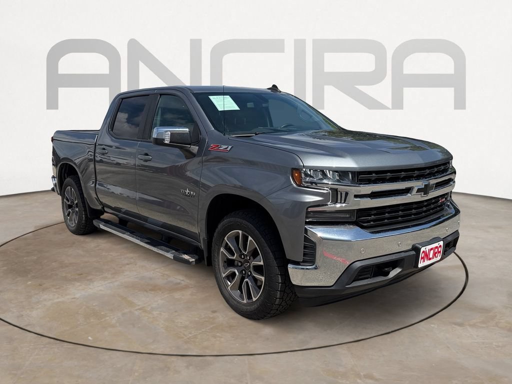 Used 2021 SATIN STEEL METALLIC Chevrolet LT image 4