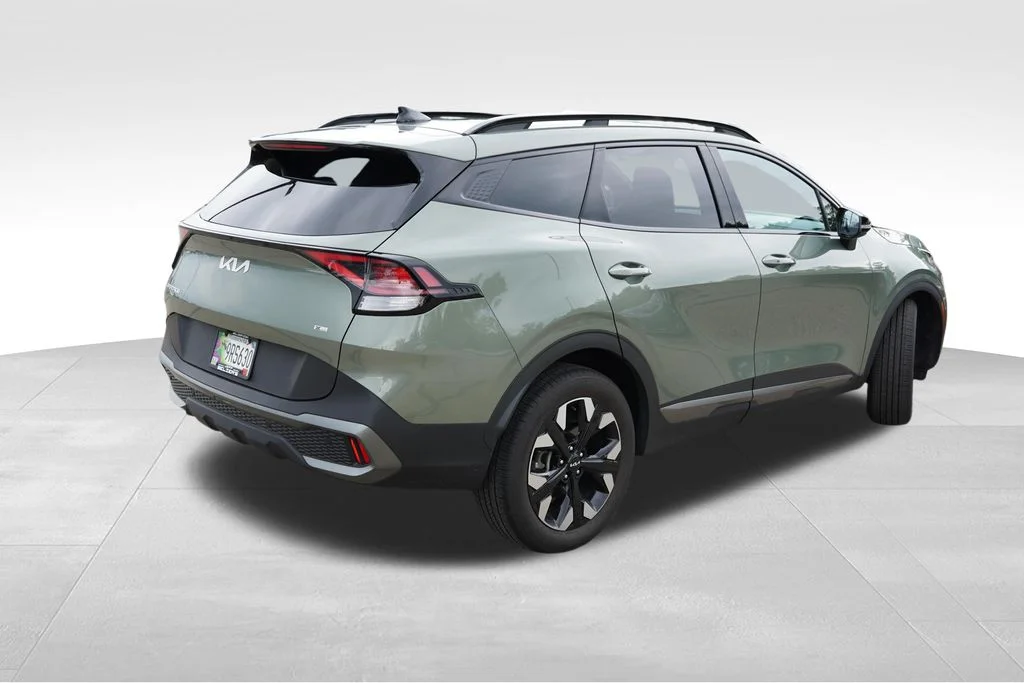 Used 2024 Jungle Green Kia X-Line image 3