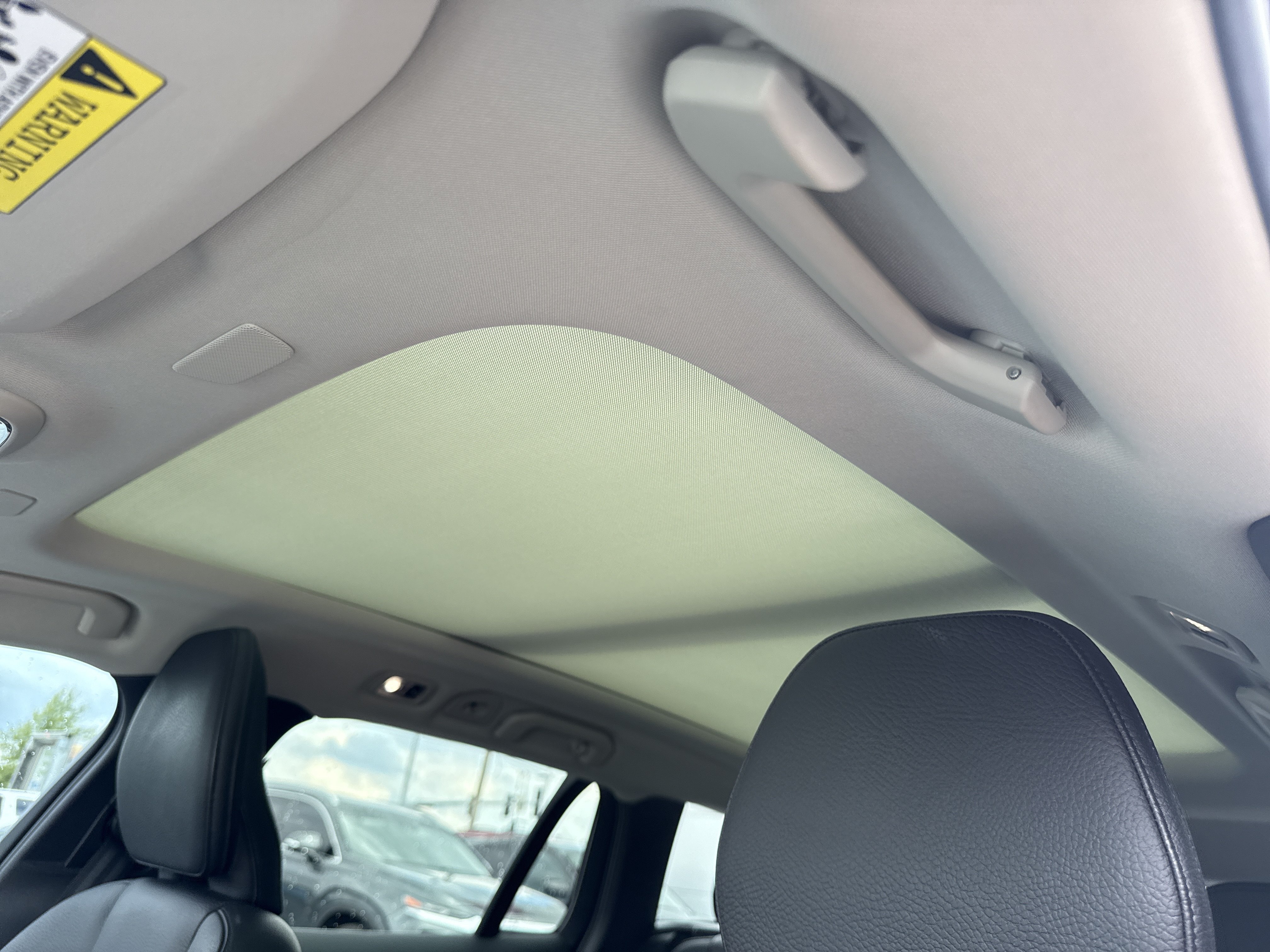 Used 2021 Ice White Volvo AWD image 22