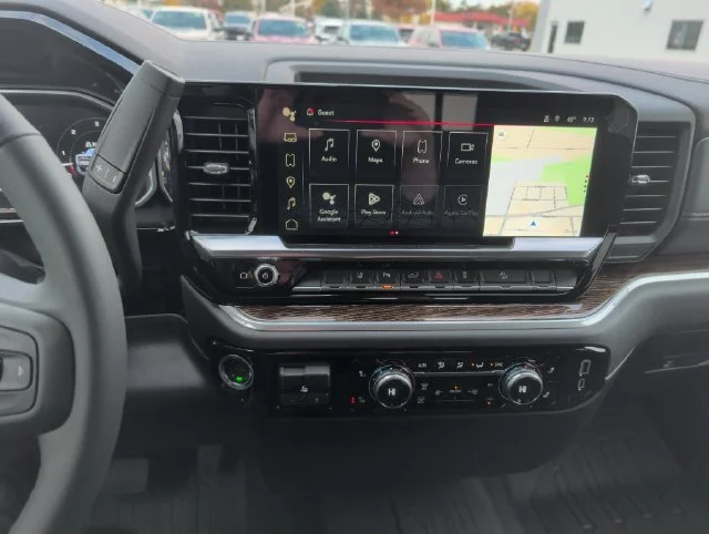 New 2026 Summit White GMC SLE image 20