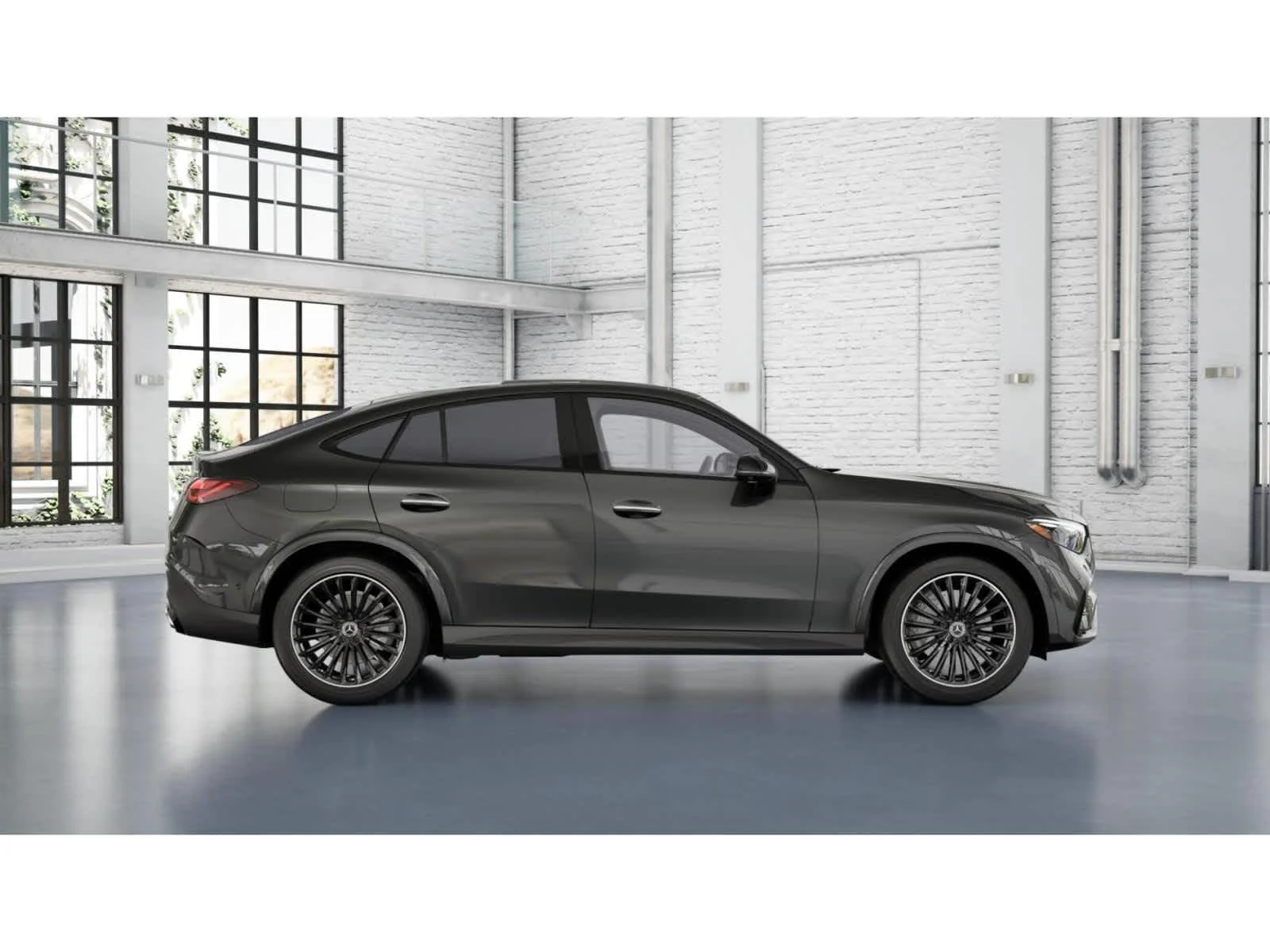Used 2026 Graphite Grey Metallic Mercedes-Benz GLC 300 image 2