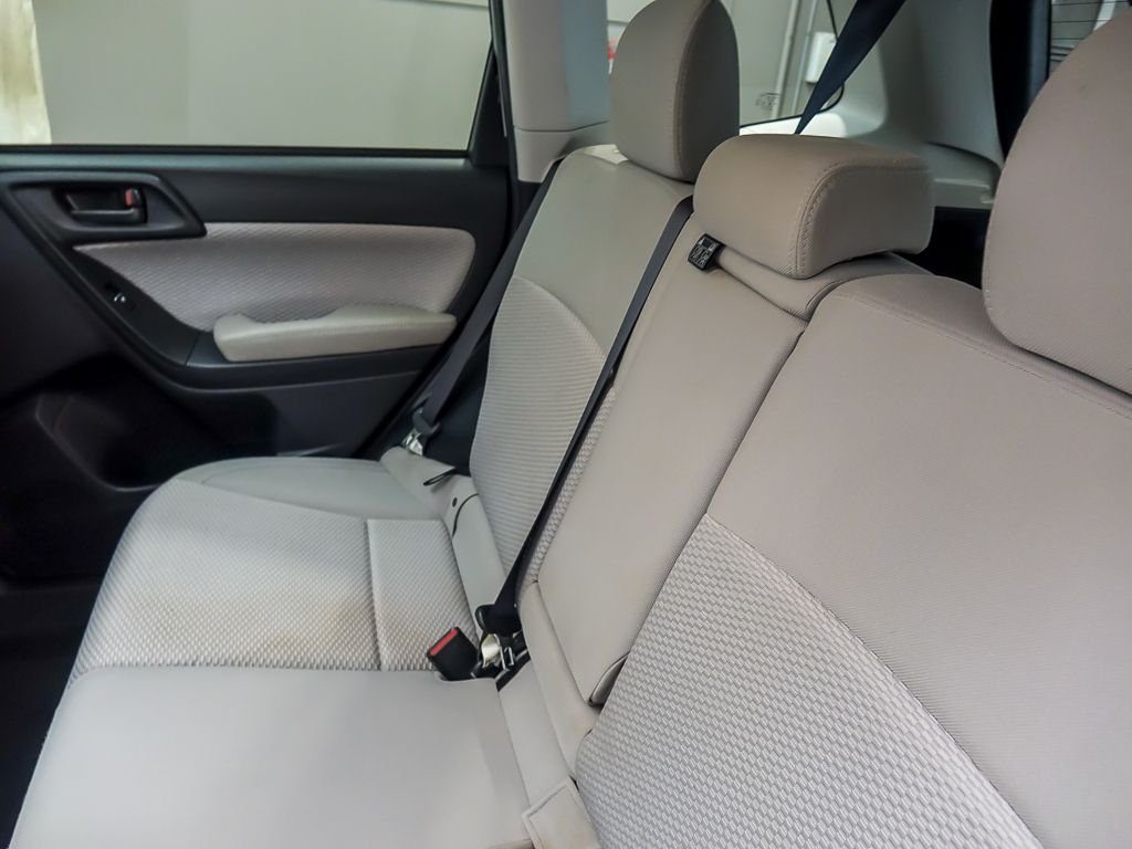 Certified Used 2017 Ice Silver Metallic Subaru 2.5i Premium image 13