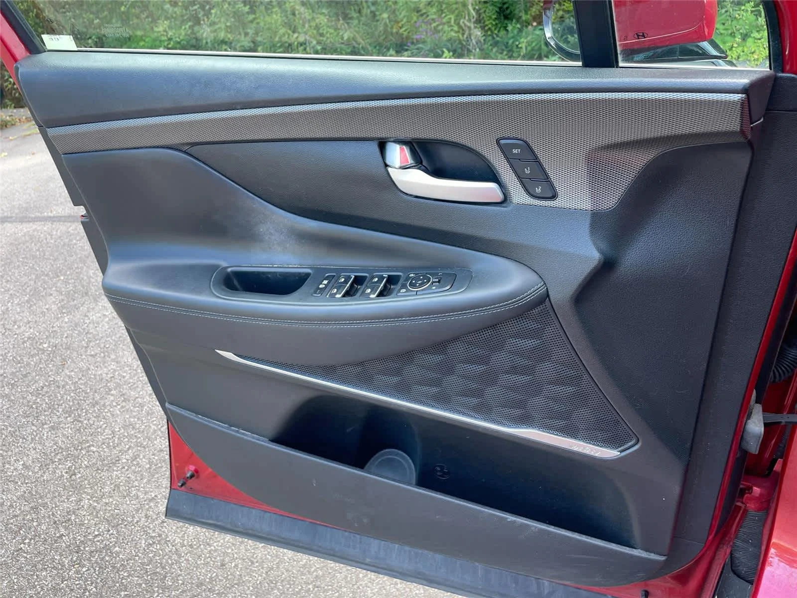 2020 Hyundai Santa Fe Limited - Photo 18