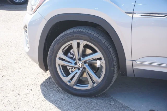 2024 Volkswagen Atlas Cross Sport SEL R-LINE - Photo 15