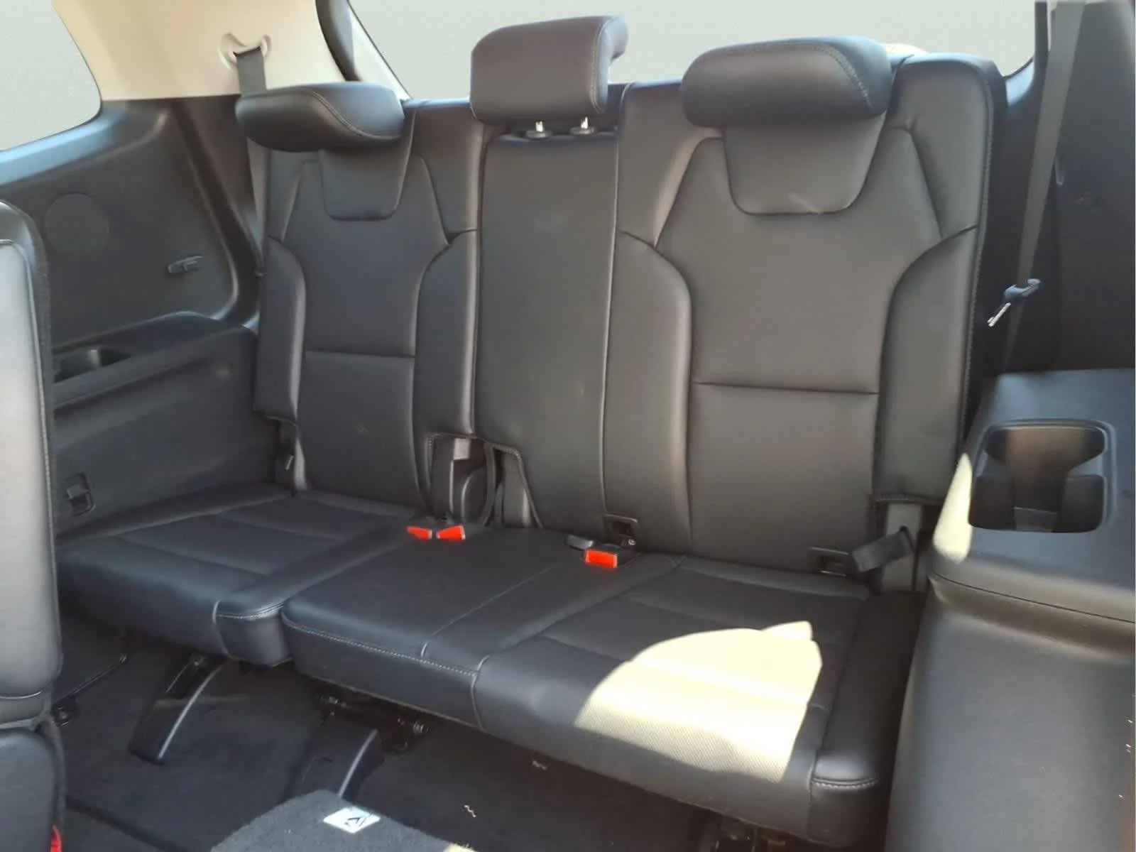 Used 2023 Dawning Red Kia S image 30