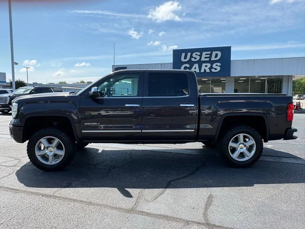Used 2015 IRIDIUM METALLIC GMC Denali image 3