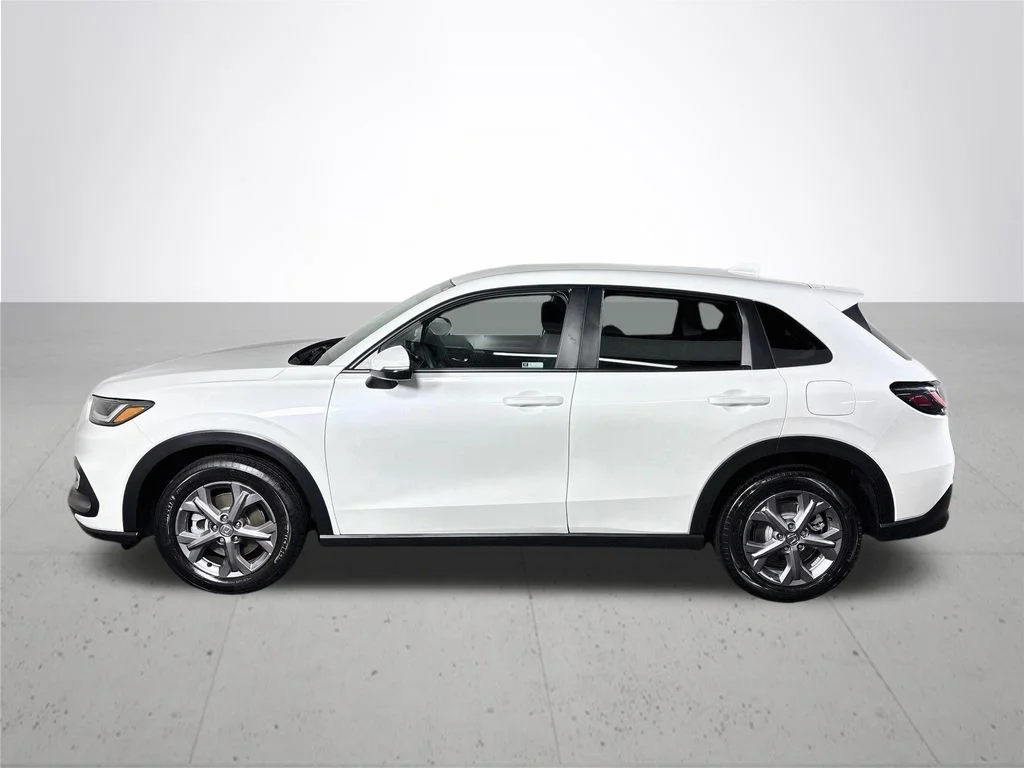 Used 2026 White Honda LX image 9