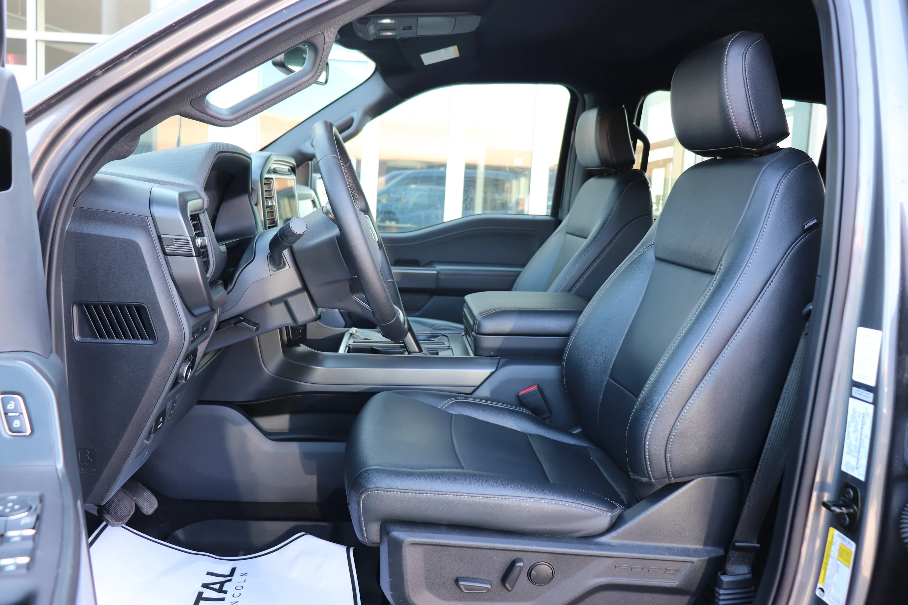 Certified Used 2024 Gray Ford XLT image 7