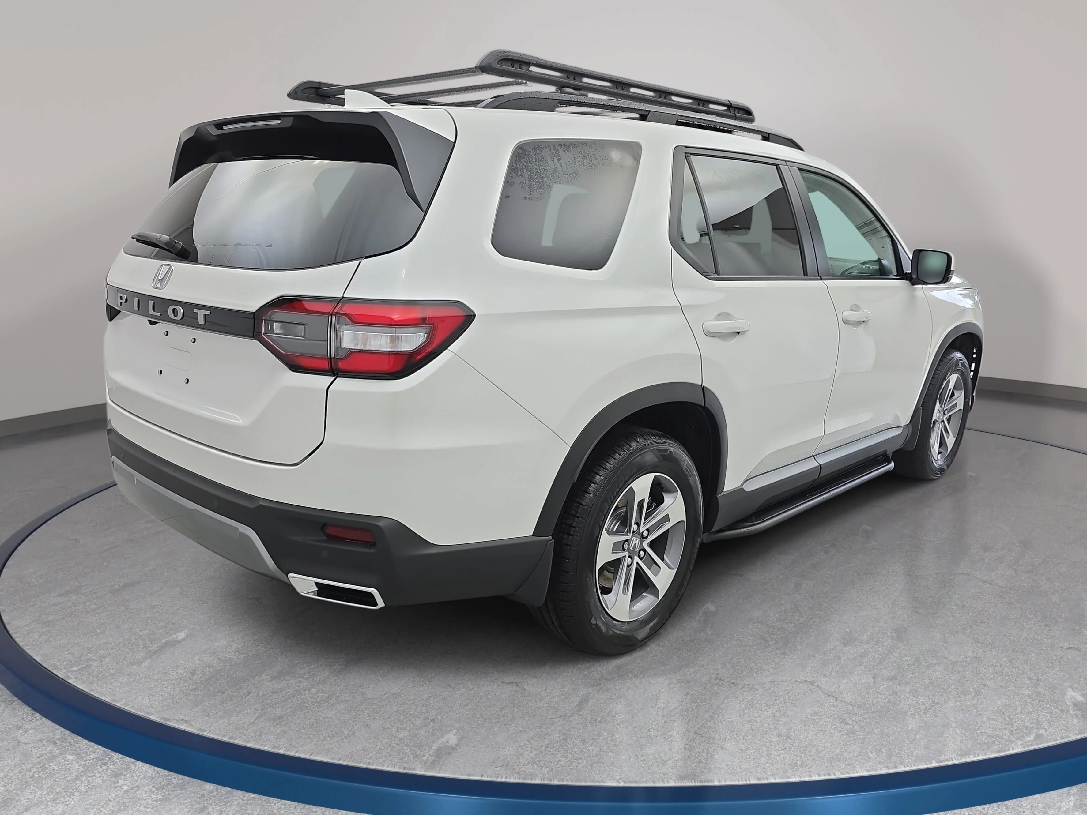 New 2026 Platinum White Pearl Honda EX-L image 5