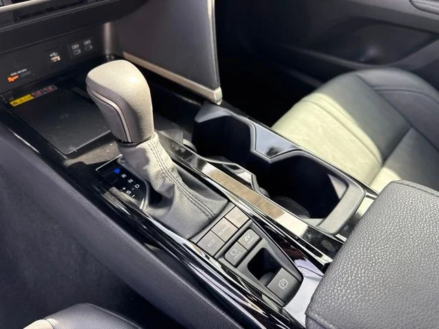 Used 2025  Toyota XSE image 7