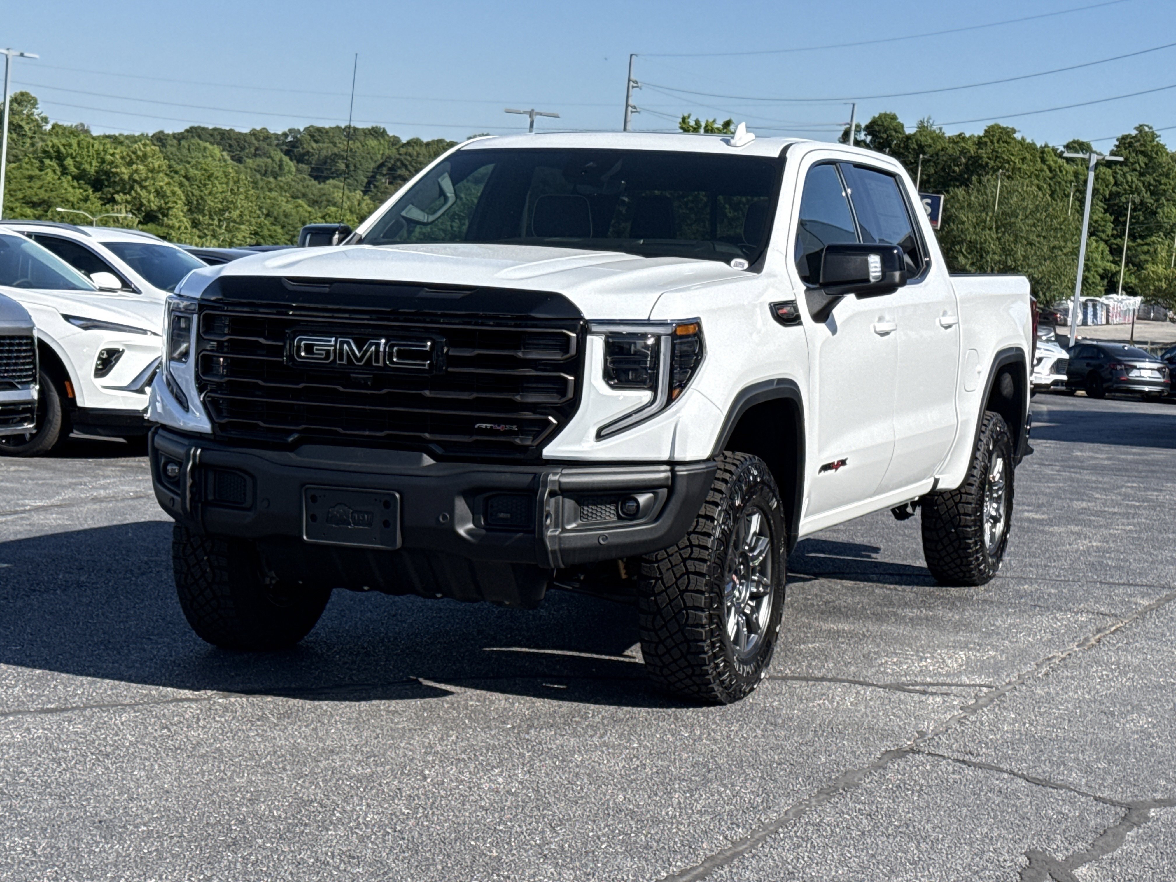 2026 GMC Sierra 1500 AT4X - Photo 14