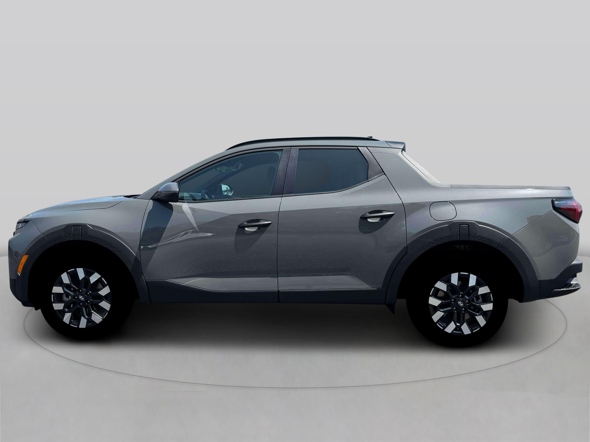 New 2026 Gray Hyundai SEL AWD image 3