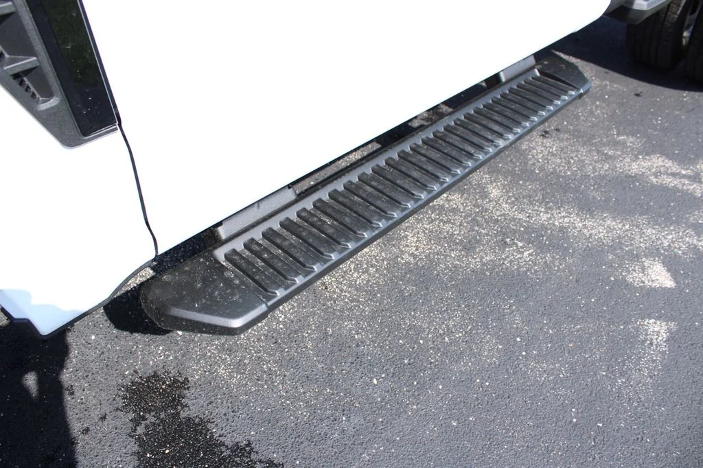 New 2026 Oxford White Ford F-350® XL image 7