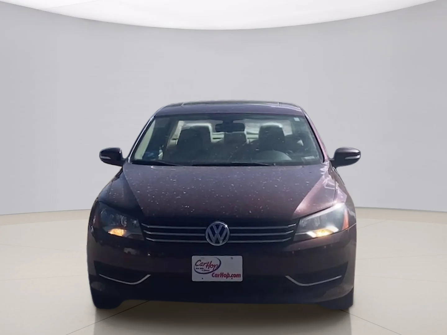 Used 2012 Maroon Volkswagen 2.5 SE image 2