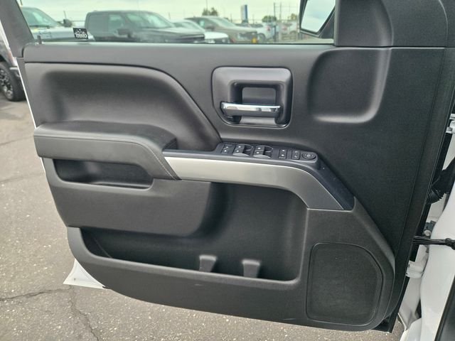 Used 2018 White Chevrolet LT image 13