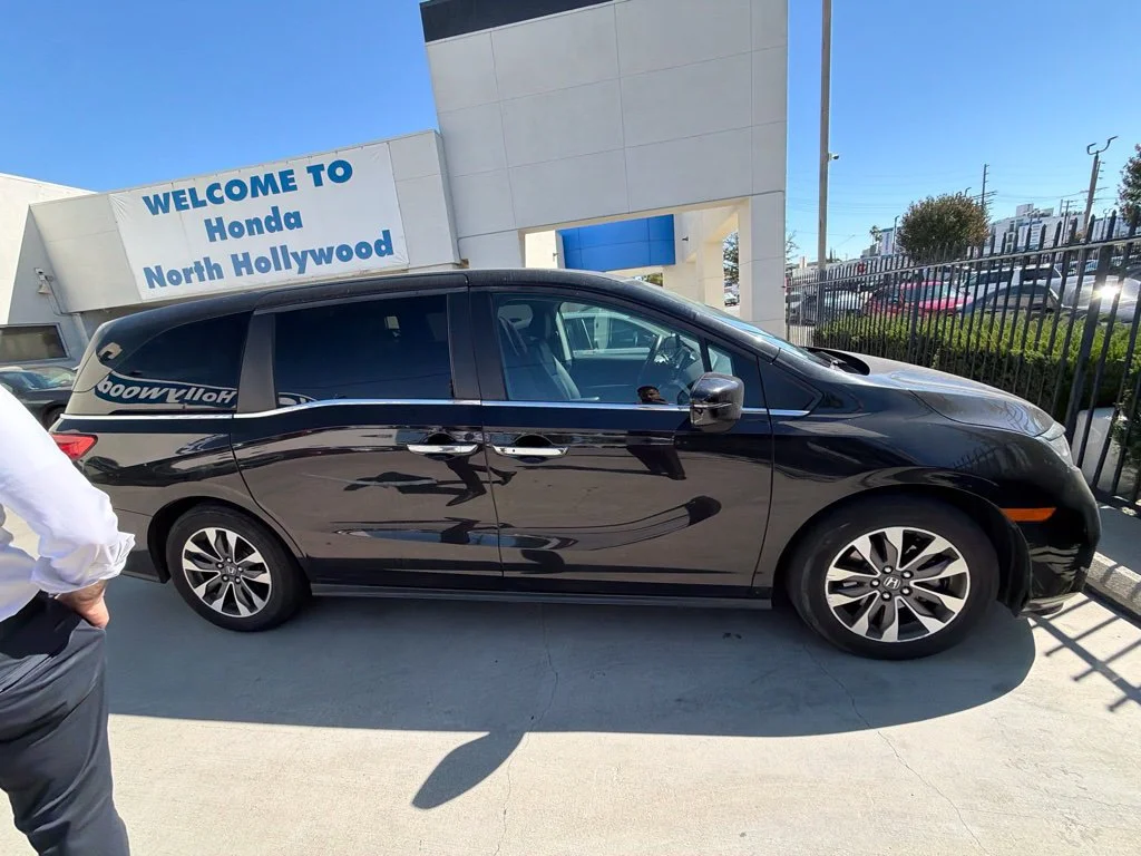 2024 Honda Odyssey EX-L - Photo 11