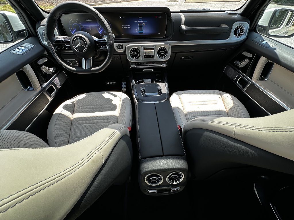 New 2027 Polar White Mercedes-Benz G 580e image 64