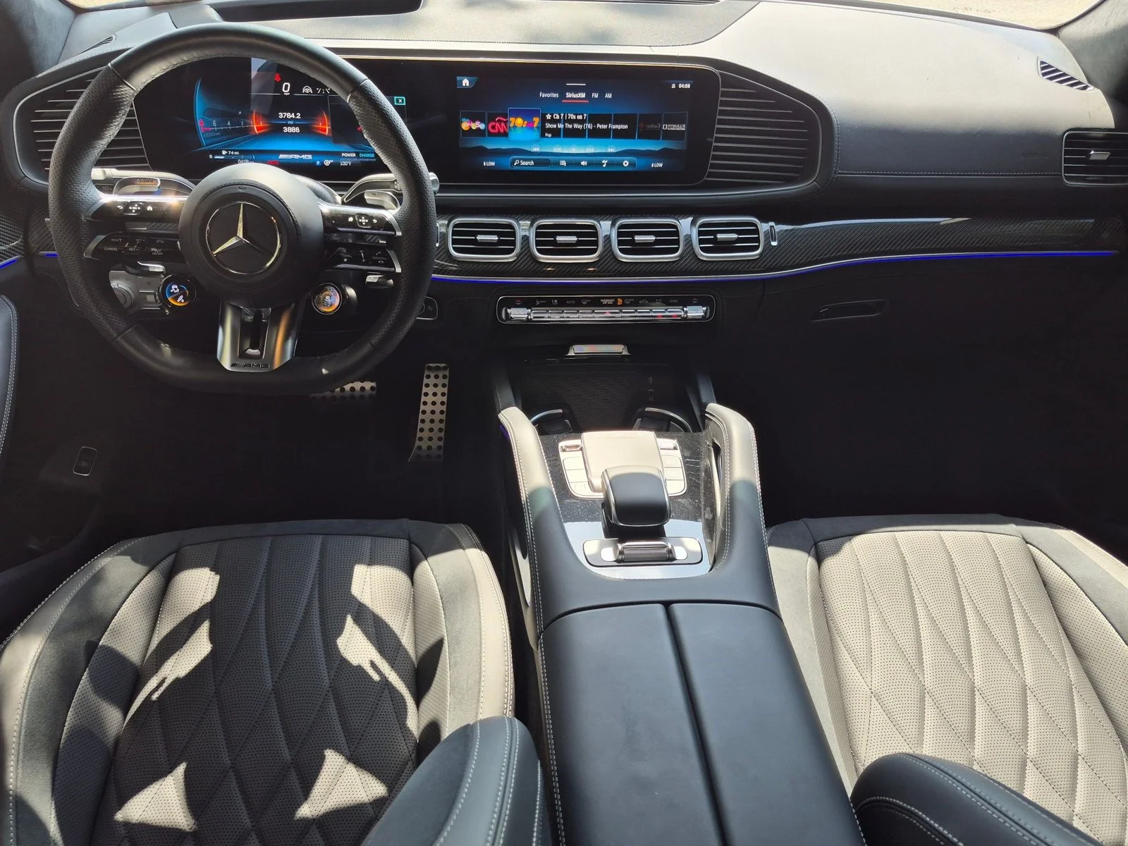 Used 2026 Manufaktur Moonlight White Metallic Mercedes-Benz AMG® GLE 63 S image 17