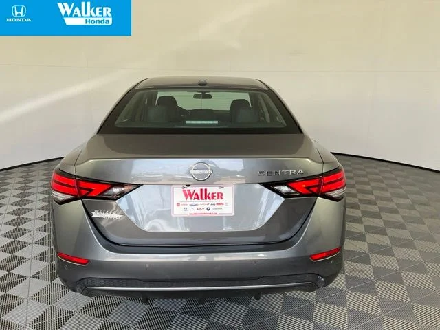 Used 2025 Gray Nissan SV image 6