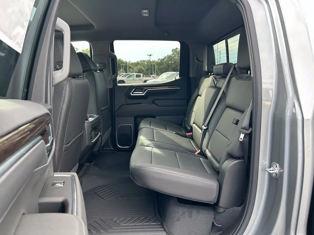 2026 Chevrolet Silverado 1500 RST - Photo 13