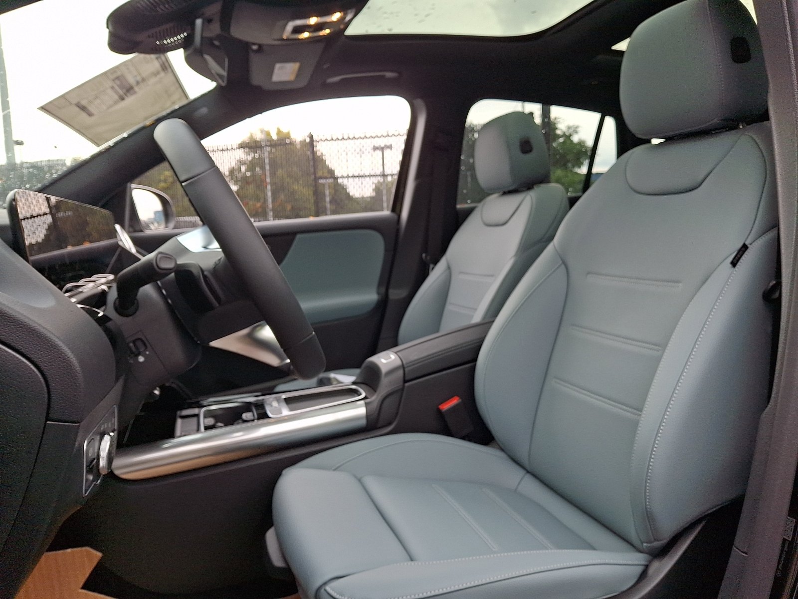 New 2026 Night Black Mercedes-Benz GLA 250 image 11